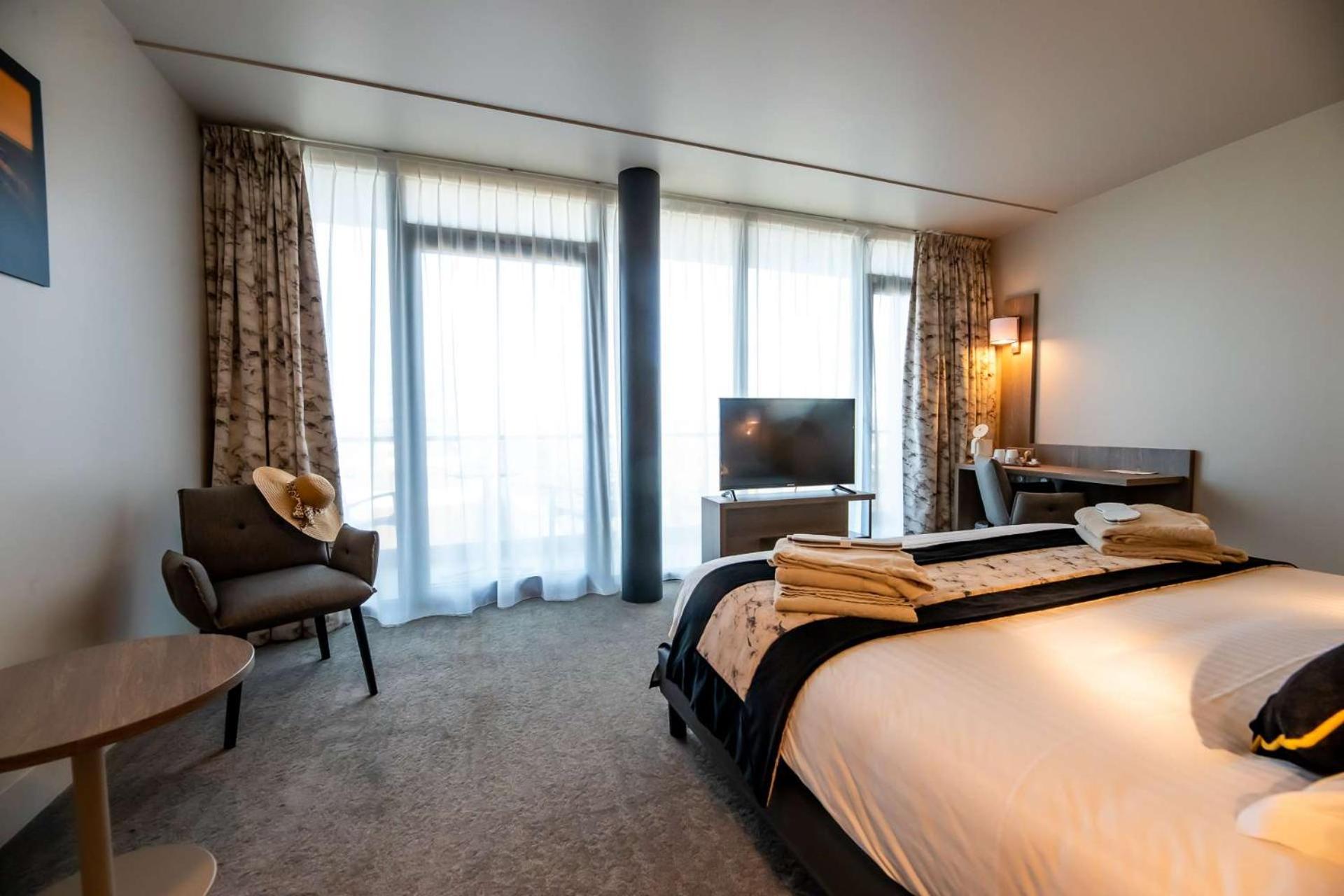 Brit Hotel Eden Spa Онфлёр Экстерьер фото